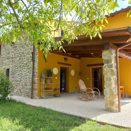 Romantic Stone With Private Terrace In Beautiful Tuscany Apartment